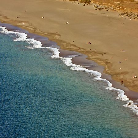 Barlovento By Rentmedano Luxury Beach Front Apartment With Fantastic Ocean Views El Médano Exterior photo